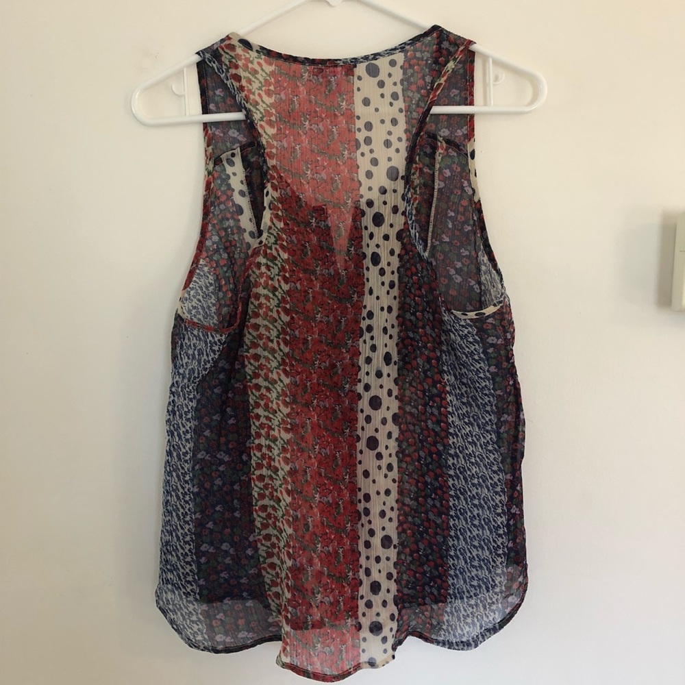 dELiA*s tank top-size large - Picture 3 of 3
